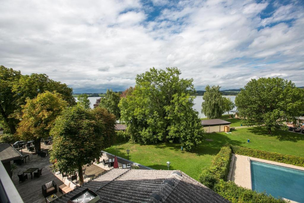 Hotel Seebrunn Am Wallersee Henndorf am Wallersee Extérieur photo