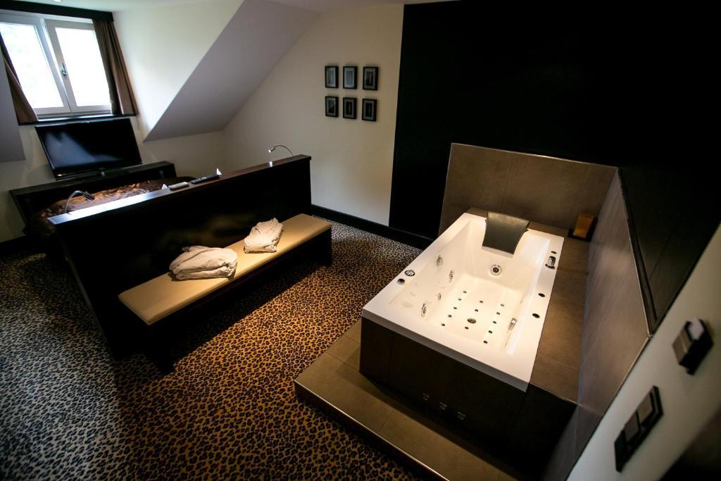 Hotel Seebrunn Am Wallersee Henndorf am Wallersee Chambre photo